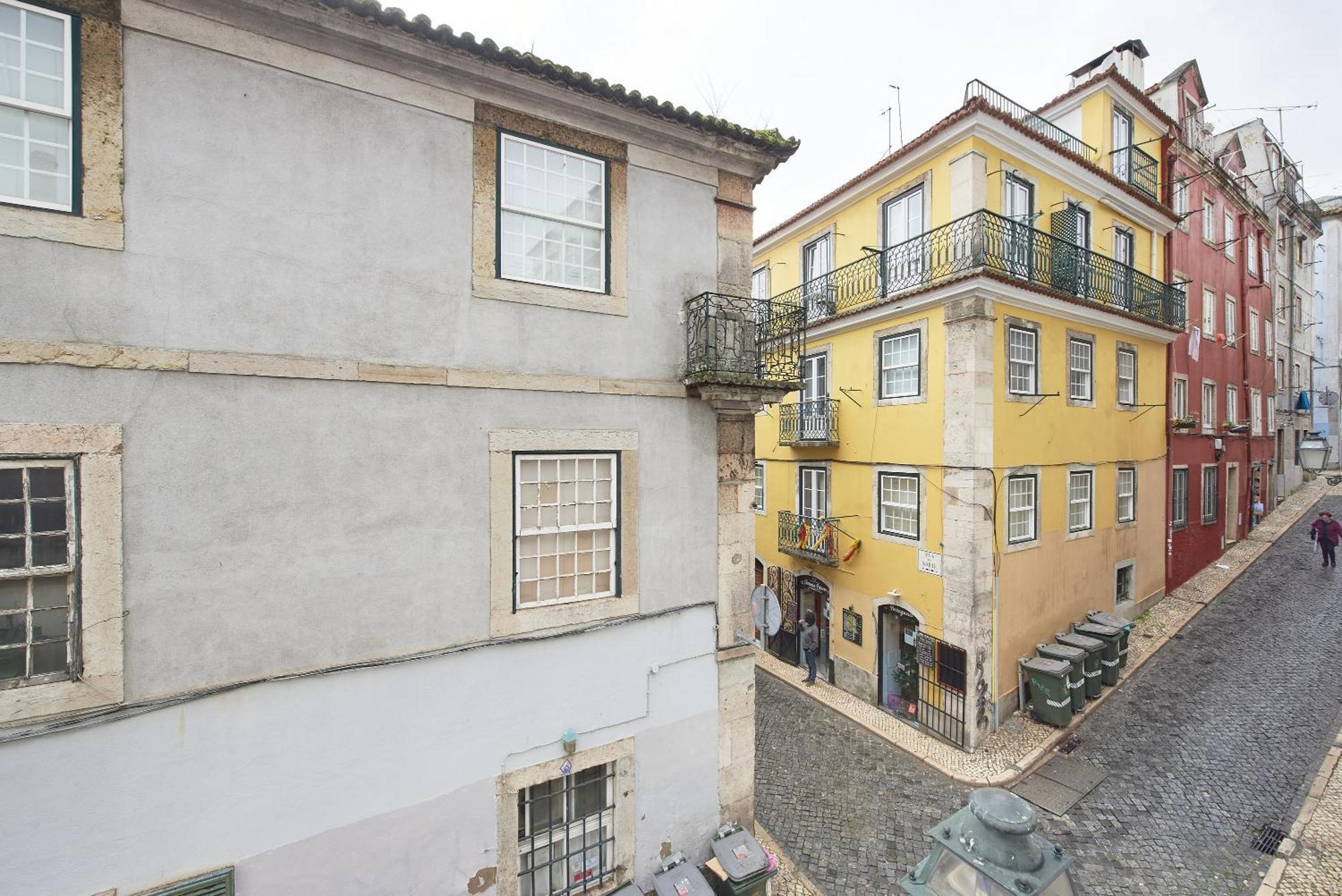 Апартаменты Lisbon All The Best - Bairro Alto 2 Экстерьер фото